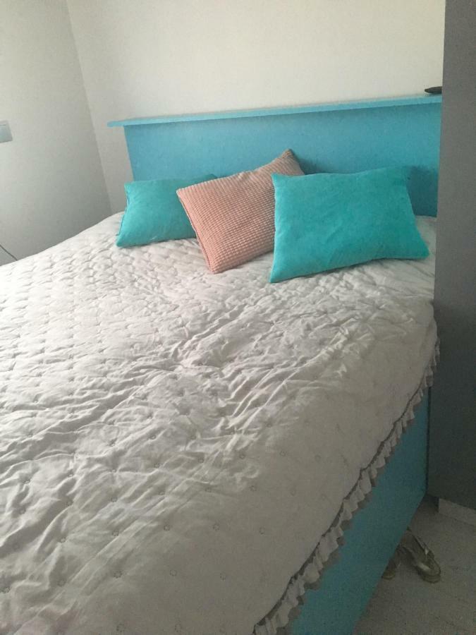 Apartament DeLux Rewal Buitenkant foto